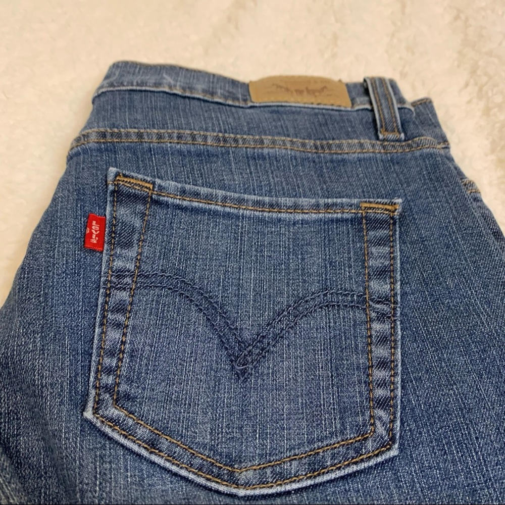 Women’s Levi’s Bootcut Jeans.